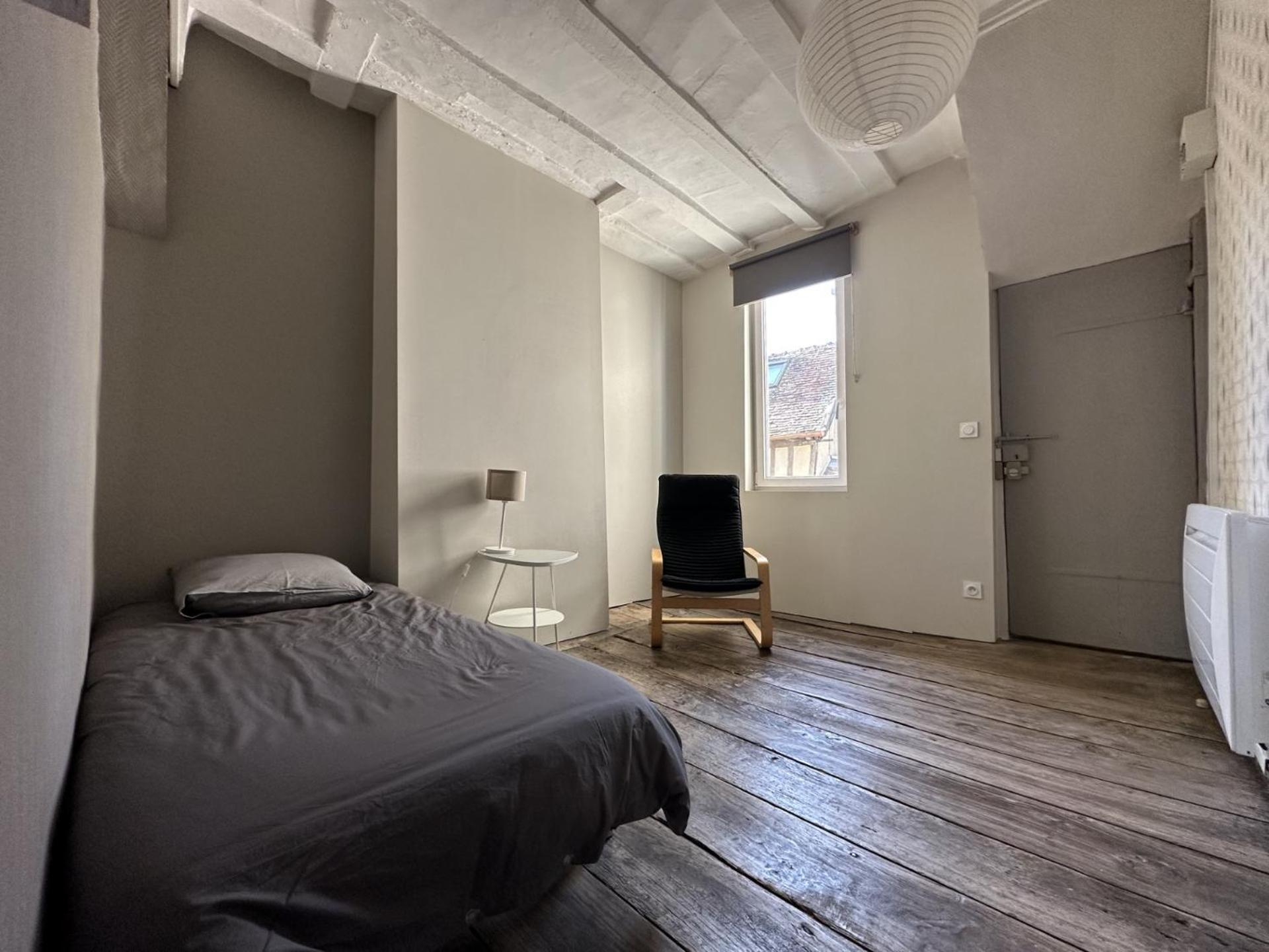 Maison Atypique En Centre-Ville Troyes Esterno foto